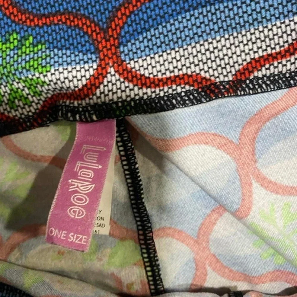 LulaRoe leggings multicolor legging one size best fits à teen (14-16). SKU-B499